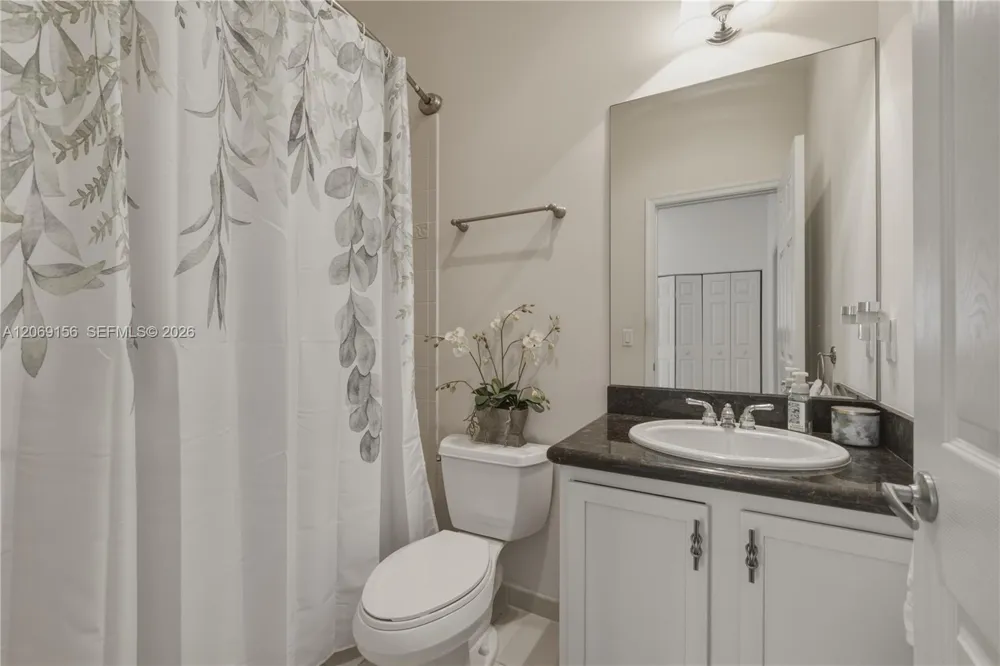 525 SW 18th Ave #26 Fort Lauderdale, FL 33312