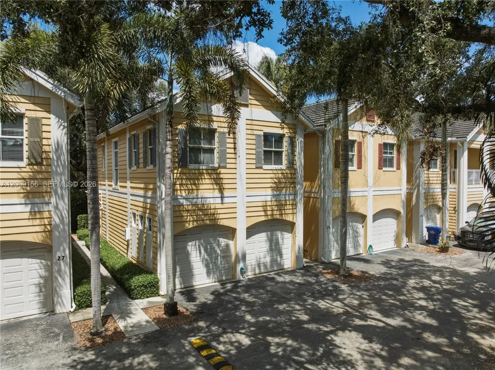 525 SW 18th Ave #26 Fort Lauderdale, FL 33312