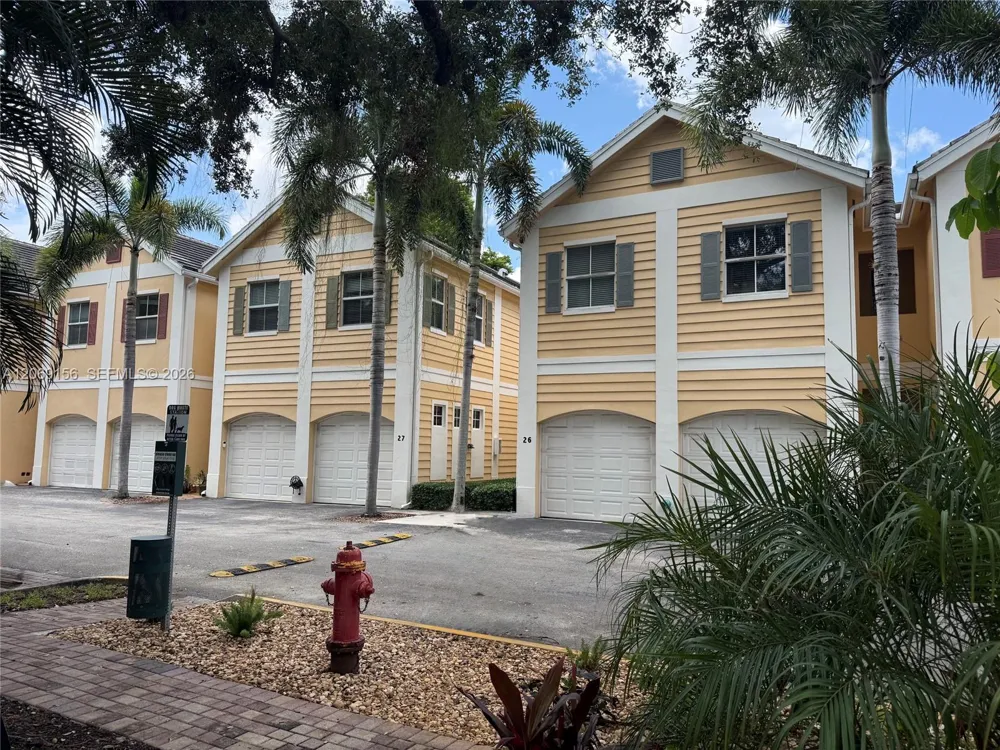 525 SW 18th Ave #26 Fort Lauderdale, FL 33312