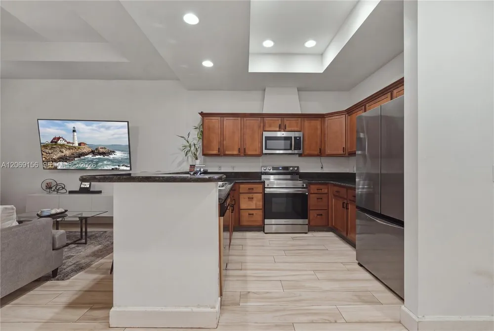 525 SW 18th Ave #26 Fort Lauderdale, FL 33312