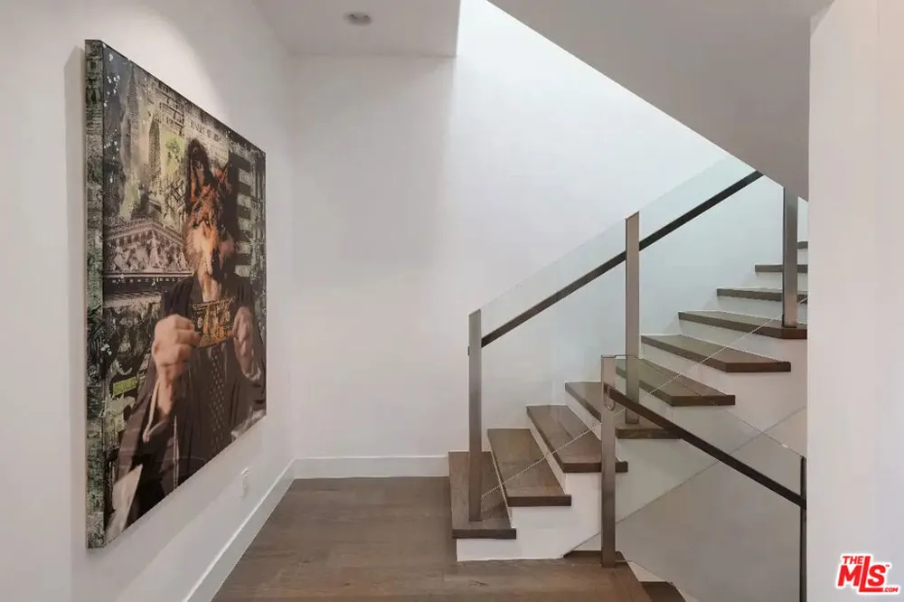 23935 De Ville Way Malibu, CA 90265