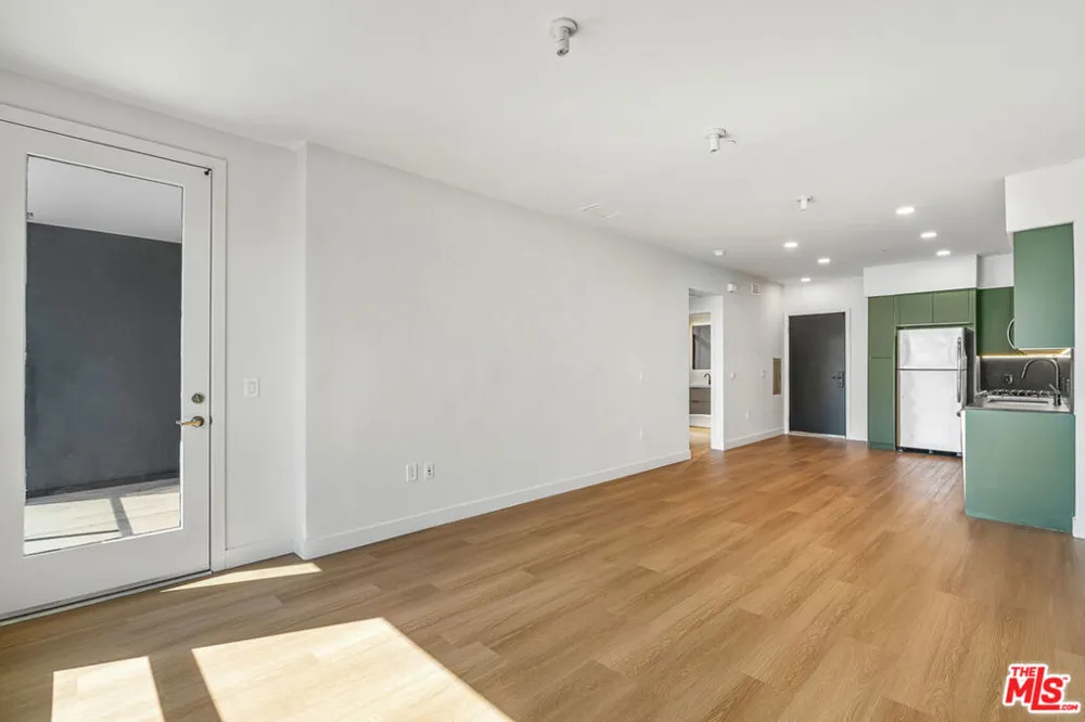10601 Washington Boulevard #603 Los Angeles, CA 90232