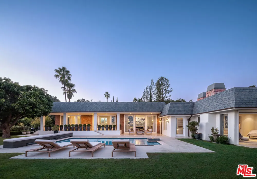 520 Stonewood Drive Beverly Hills, CA 90210