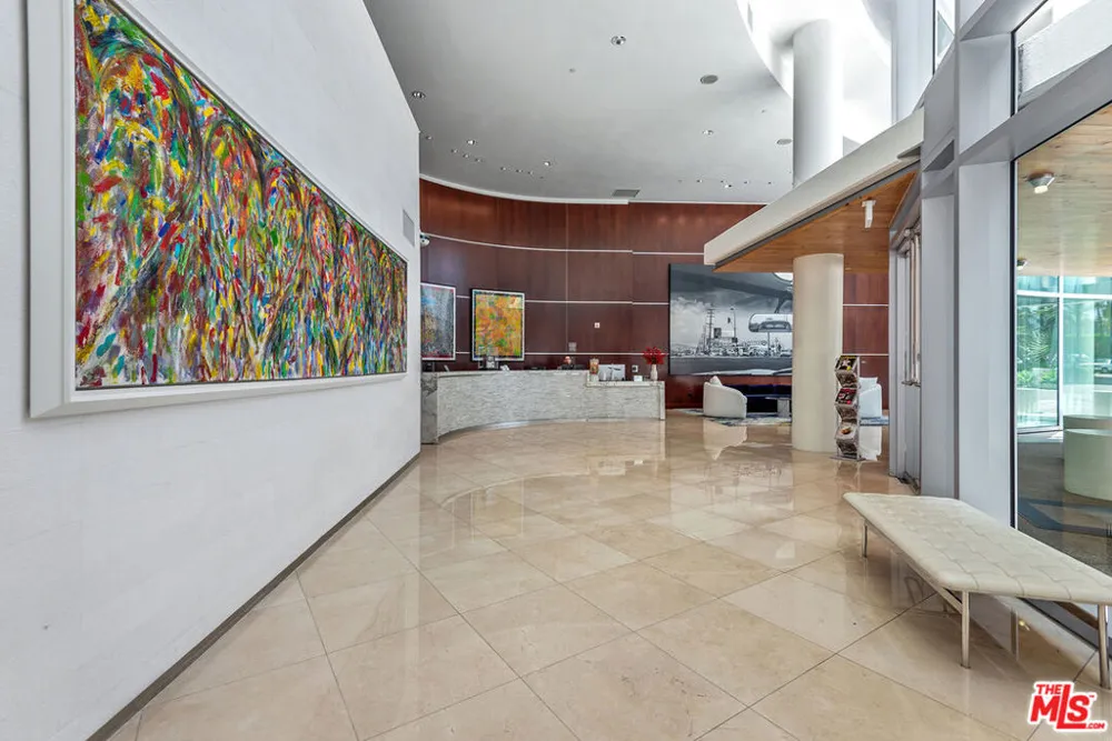 13700 MARINA POINTE DRIVE #1010 Marina del Rey, CA 90292