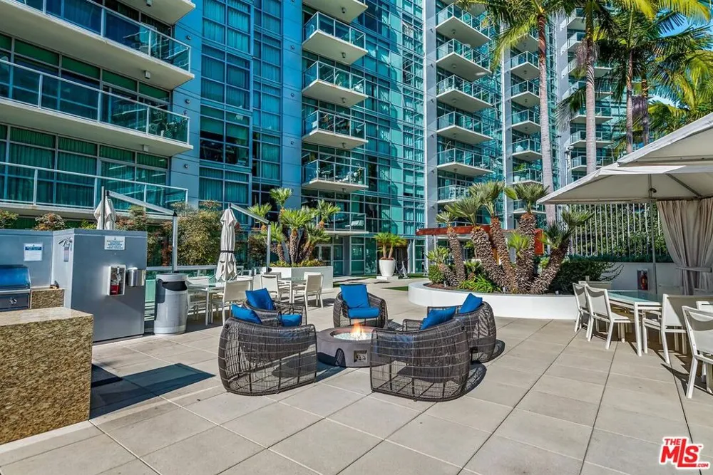 13700 MARINA POINTE DRIVE #1010 Marina del Rey, CA 90292