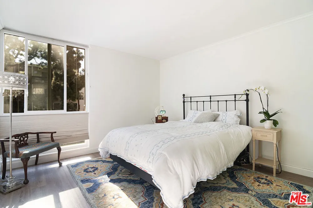 5625 Windsor Way #107 Culver City, CA 90230