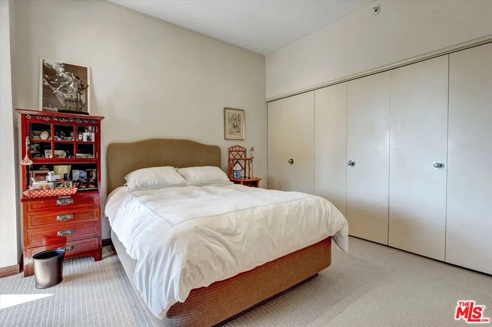 10445 Wilshire Boulevard #504 Los Angeles, CA 90024