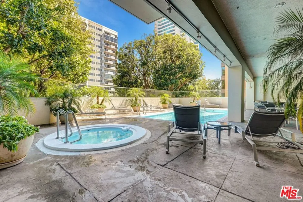 10445 Wilshire Boulevard #504 Los Angeles, CA 90024