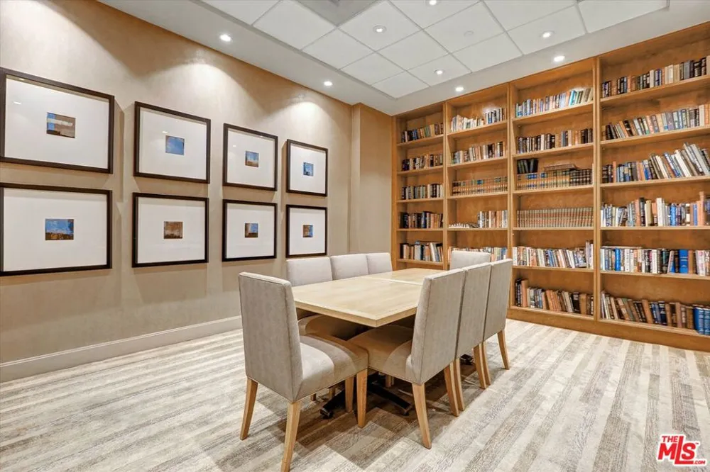 10445 Wilshire Boulevard #504 Los Angeles, CA 90024