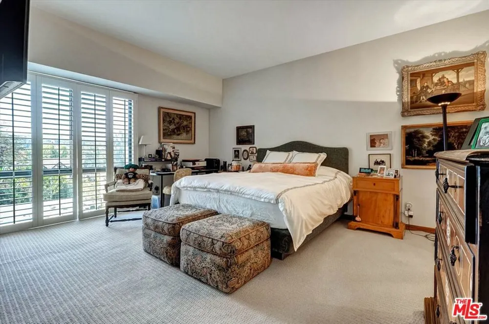 10445 Wilshire Boulevard #504 Los Angeles, CA 90024