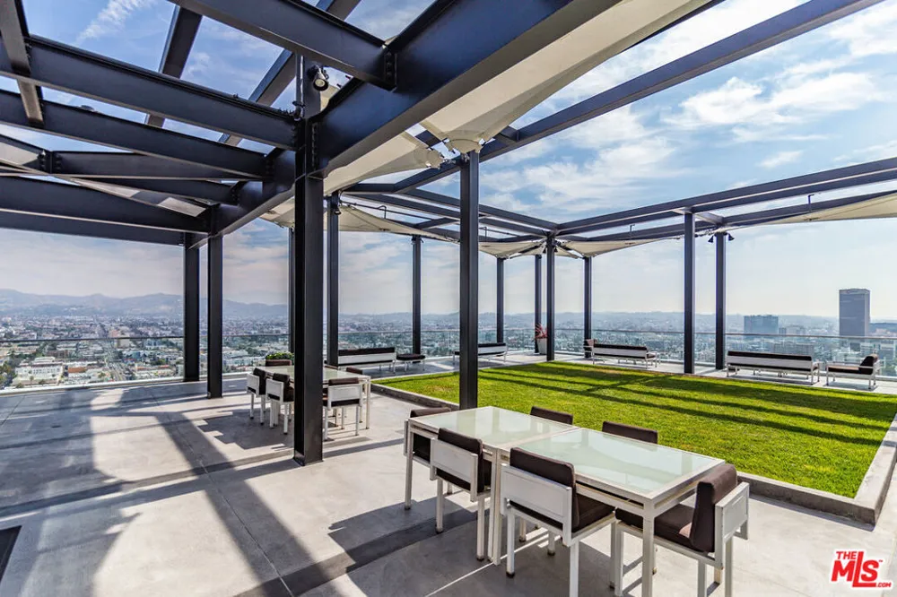 3810 Wilshire Boulevard #1209 Los Angeles, CA 90010
