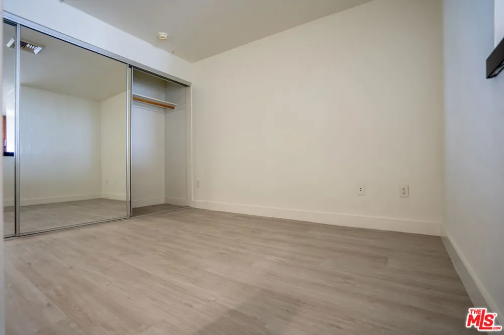 3810 Wilshire Boulevard #1209 Los Angeles, CA 90010