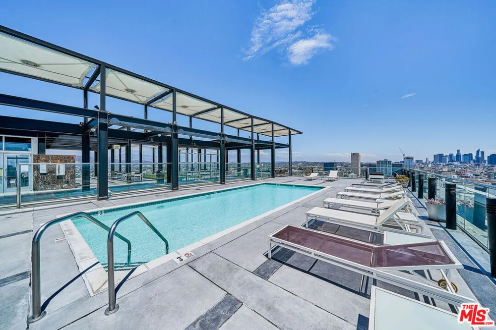 3810 Wilshire Boulevard #1209 Los Angeles, CA 90010