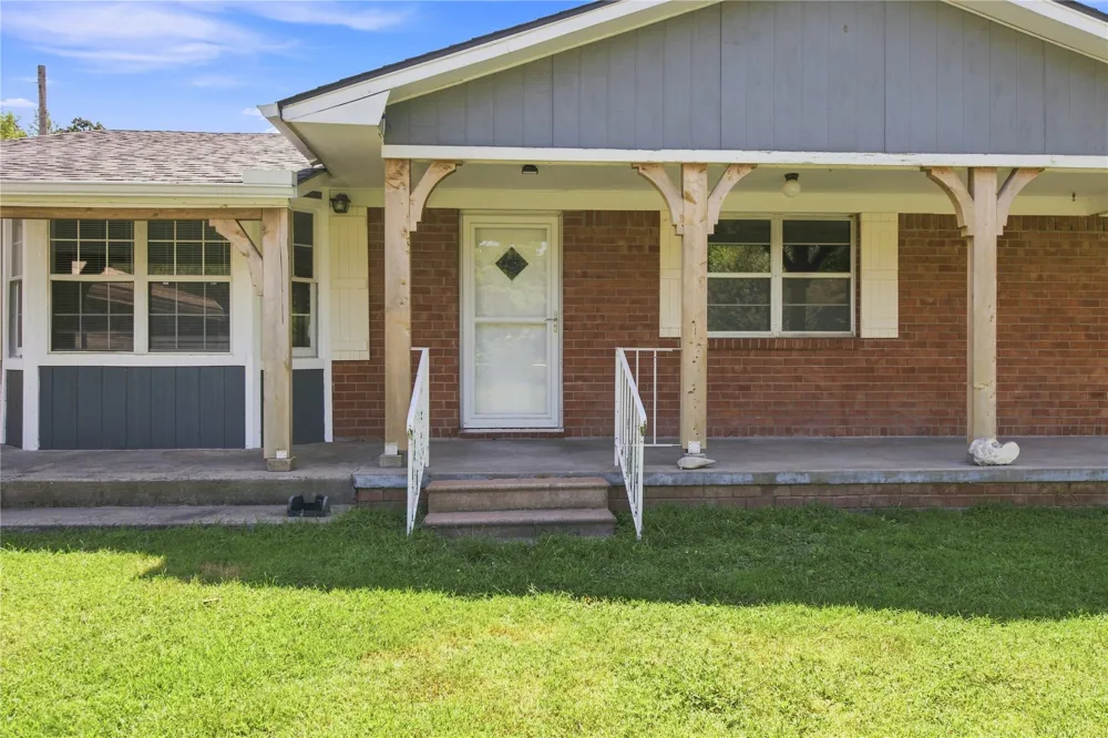 2424 State Highway 82 Highway Salina, OK 74365