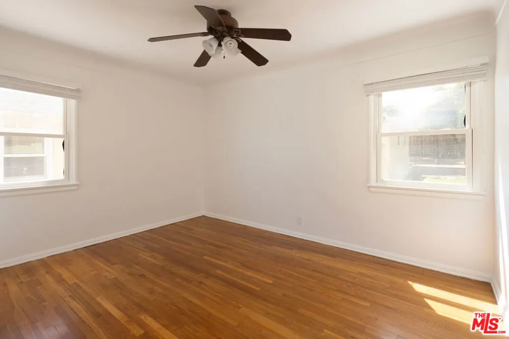 8333 Airlane Avenue Los Angeles, CA 90045