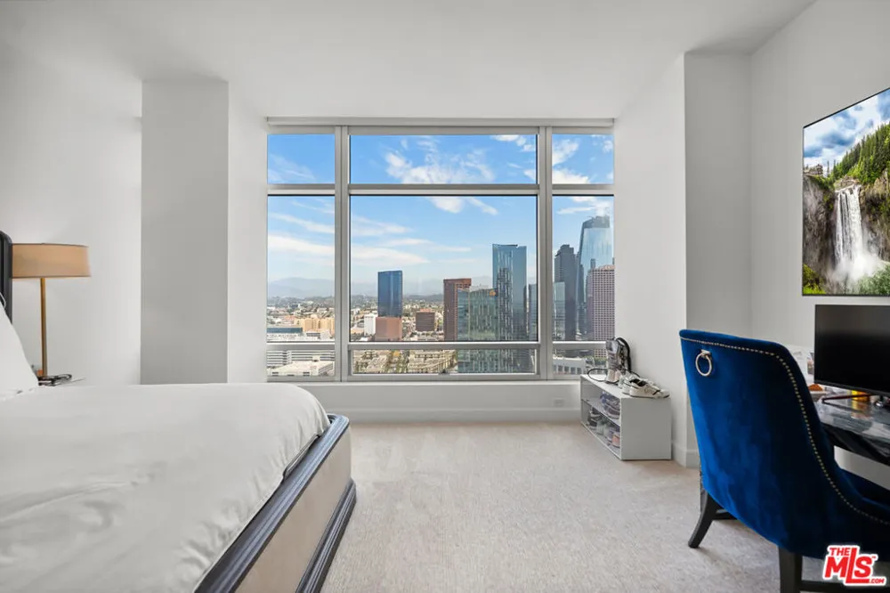 900 W Olympic Boulevard #37K Los Angeles, CA 90015