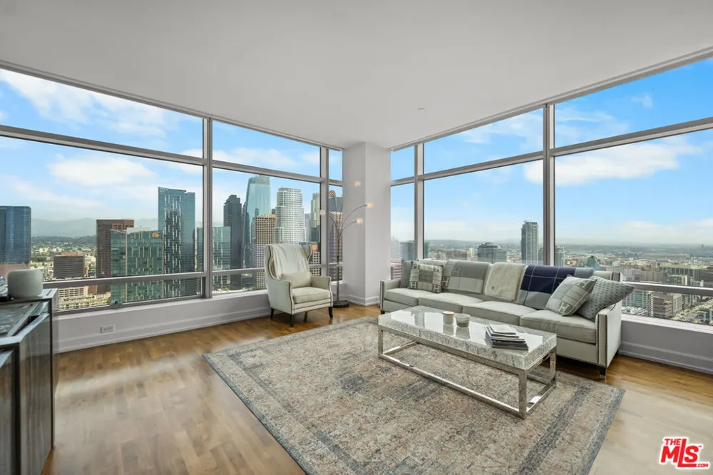 900 W Olympic Boulevard #37K Los Angeles, CA 90015