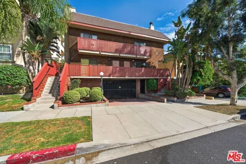 552 E Palm Avenue #C