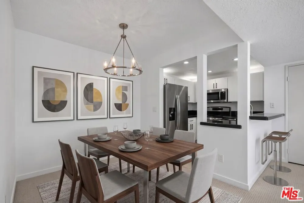 24119 Del Monte Drive #56 Valencia, CA 91355