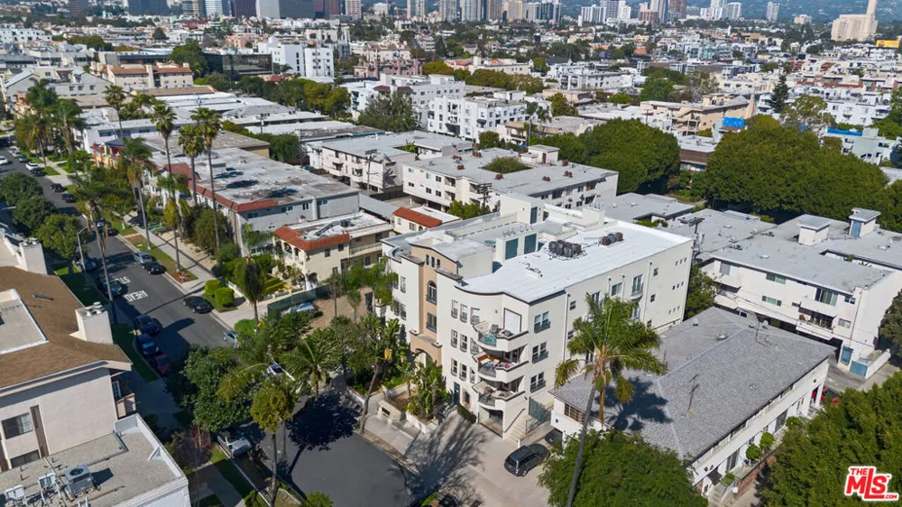 1862 S Bentley Avenue #202 Los Angeles, CA 90025
