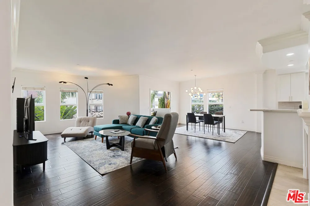 1862 S Bentley Avenue #202 Los Angeles, CA 90025