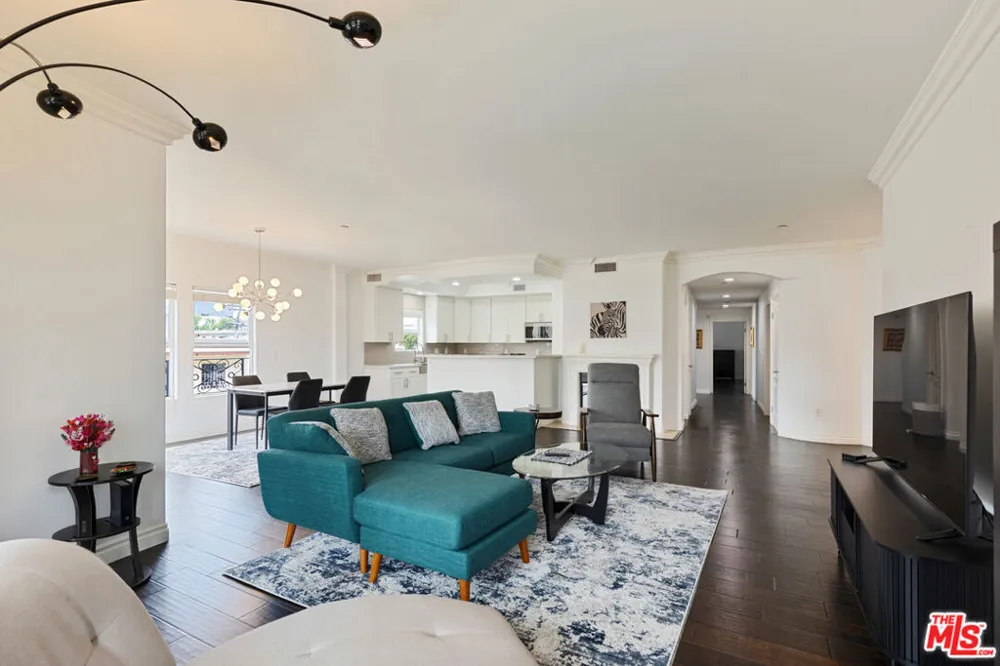1862 S Bentley Avenue #202 Los Angeles, CA 90025