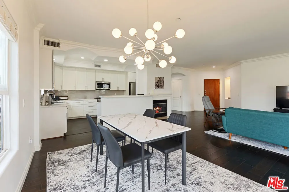 1862 S Bentley Avenue #202 Los Angeles, CA 90025