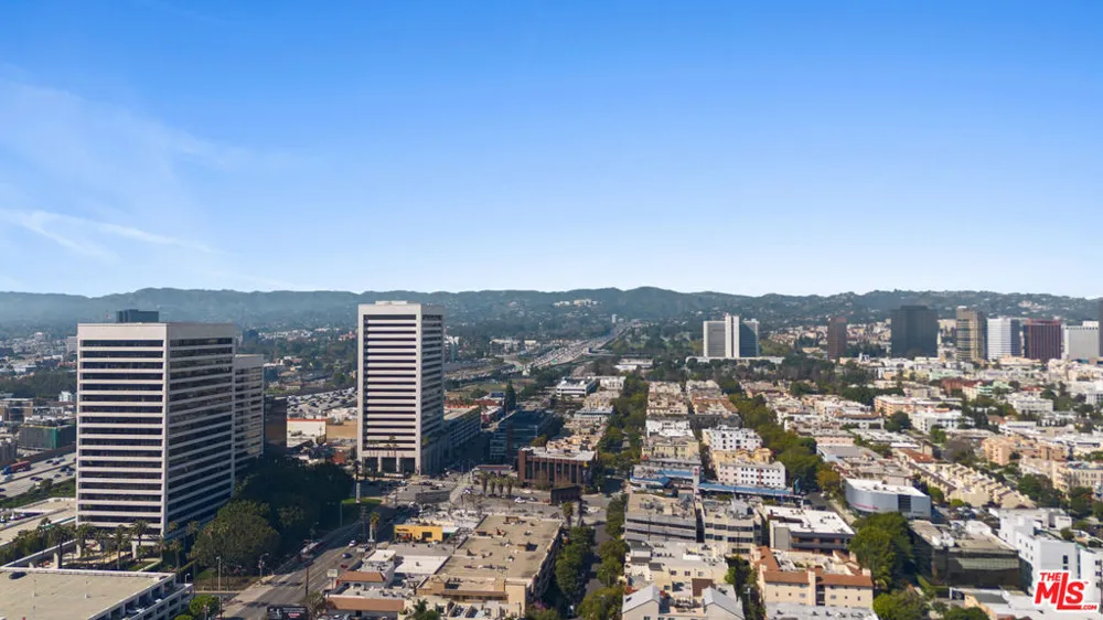1862 S Bentley Avenue #202 Los Angeles, CA 90025