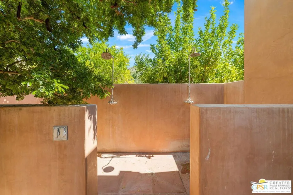 1650 Avenida Sevilla Palm Springs, CA 92264