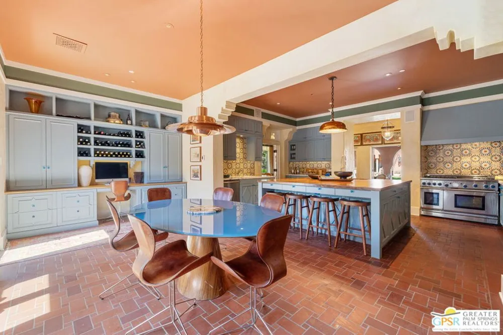 1650 Avenida Sevilla Palm Springs, CA 92264