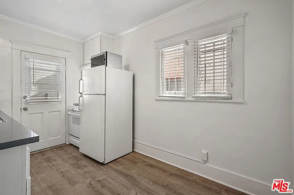 1916 3RD STREET #1916 Santa Monica, CA 90405