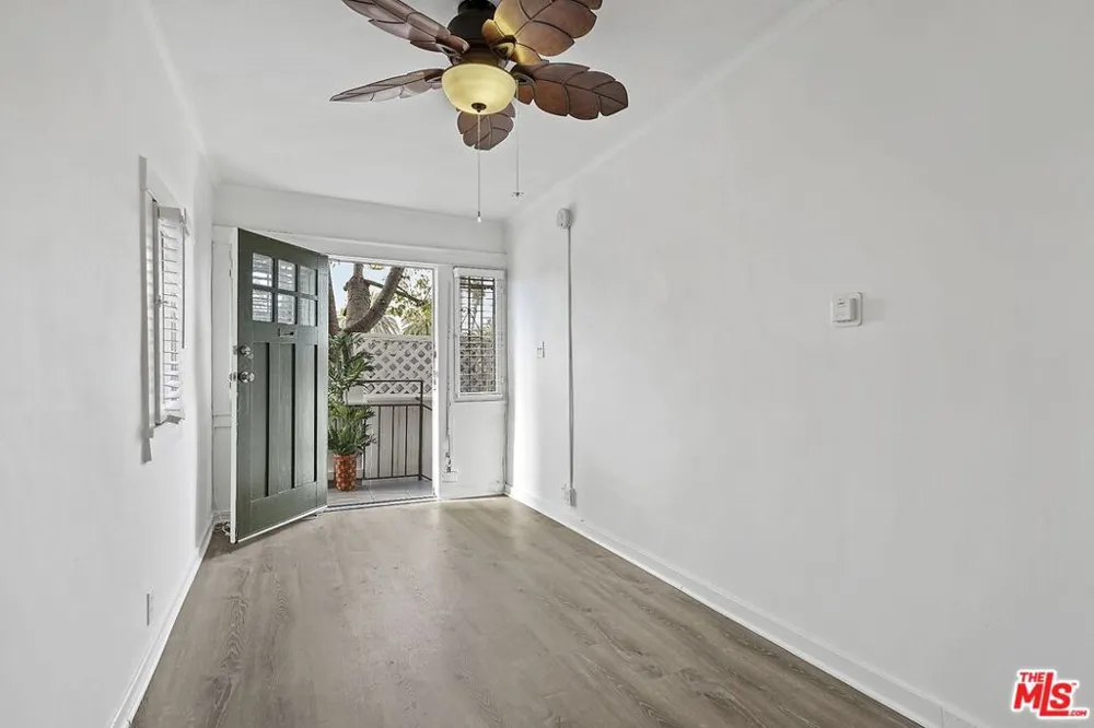 1916 3RD STREET #1916 Santa Monica, CA 90405