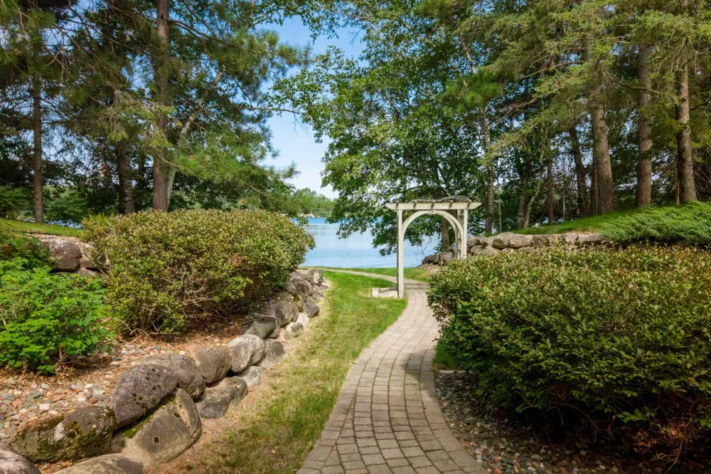 36289 Bonnie Lakes Road Crosslake, MN 56442