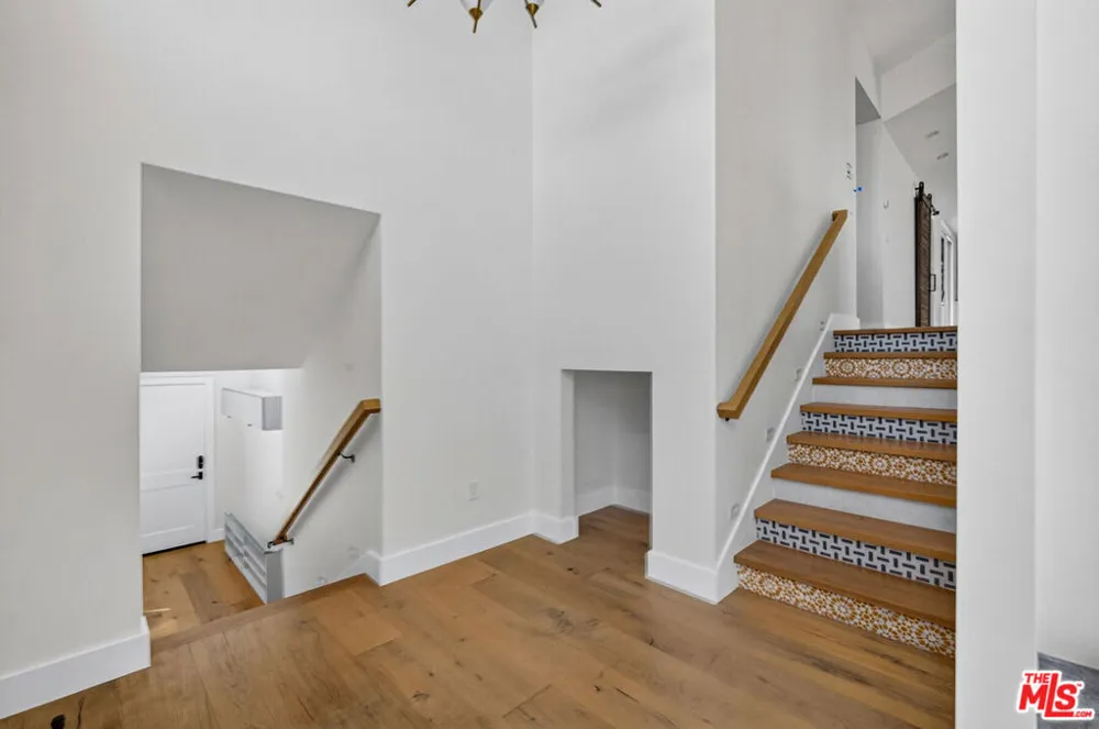 2141 Indian Springs Lane Newport Beach, CA 92660