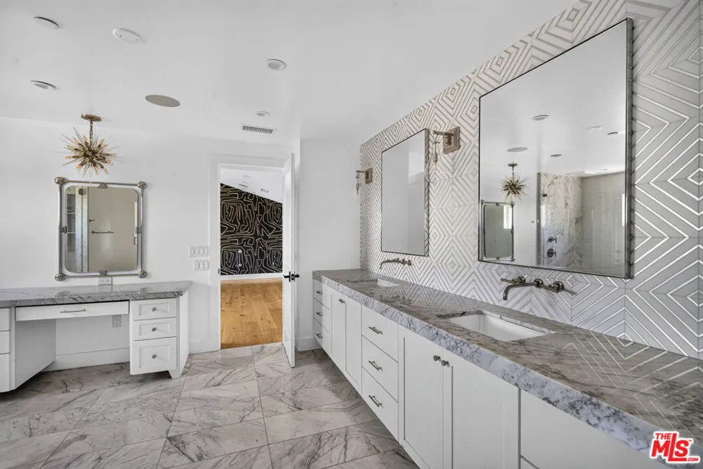 2141 Indian Springs Lane Newport Beach, CA 92660