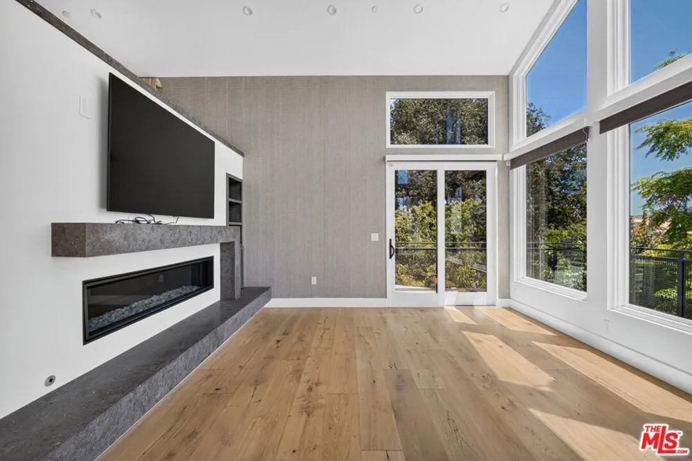 2141 Indian Springs Lane Newport Beach, CA 92660