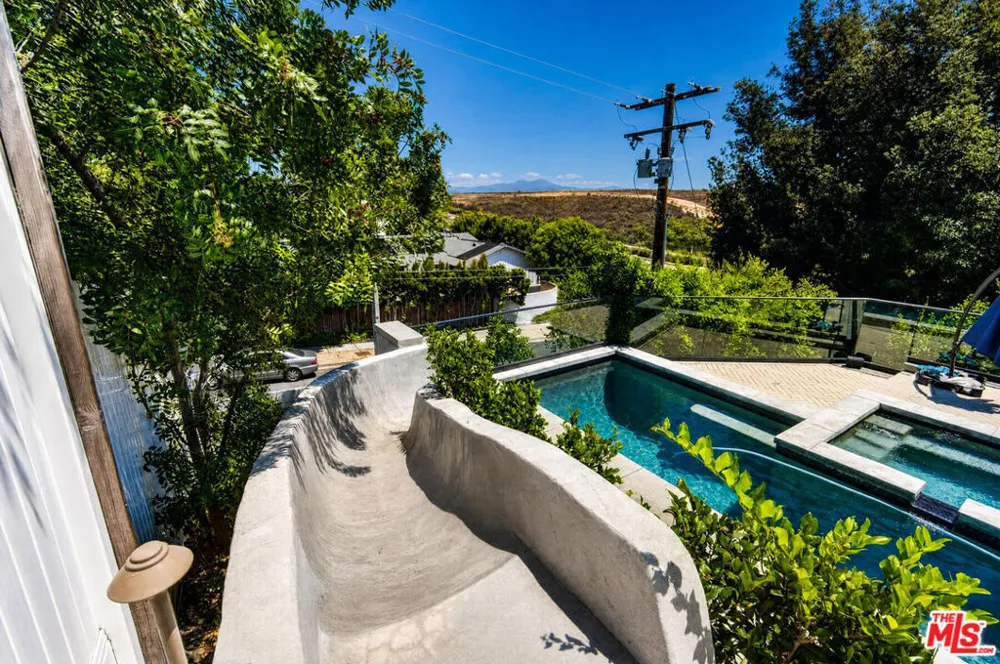 2141 Indian Springs Lane Newport Beach, CA 92660