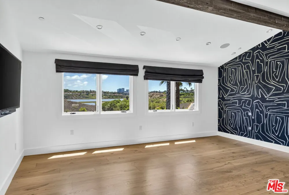 2141 Indian Springs Lane Newport Beach, CA 92660