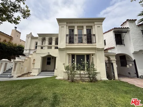 211 S Arnaz Drive ##1/2
