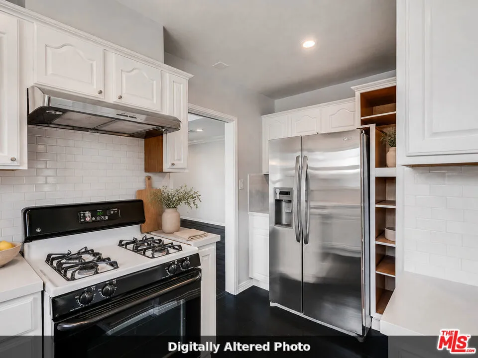 5343 Blanco Way Culver City, CA 90230