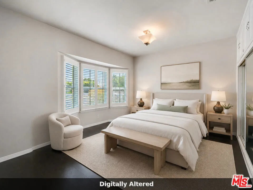 5343 Blanco Way Culver City, CA 90230