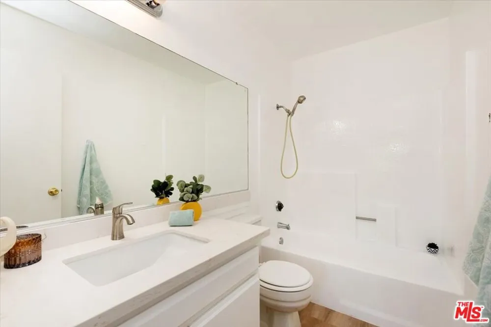 844 Magnolia Avenue #14 Pasadena, CA 91106