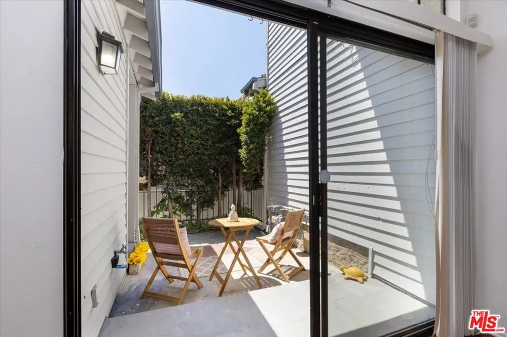 844 Magnolia Avenue #14 Pasadena, CA 91106
