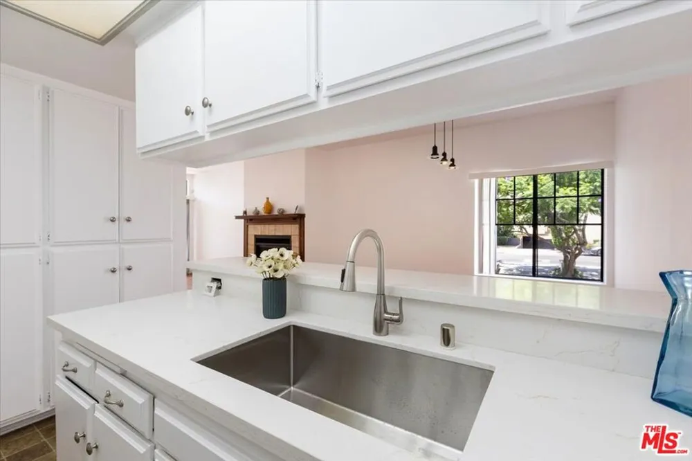 844 Magnolia Avenue #14 Pasadena, CA 91106