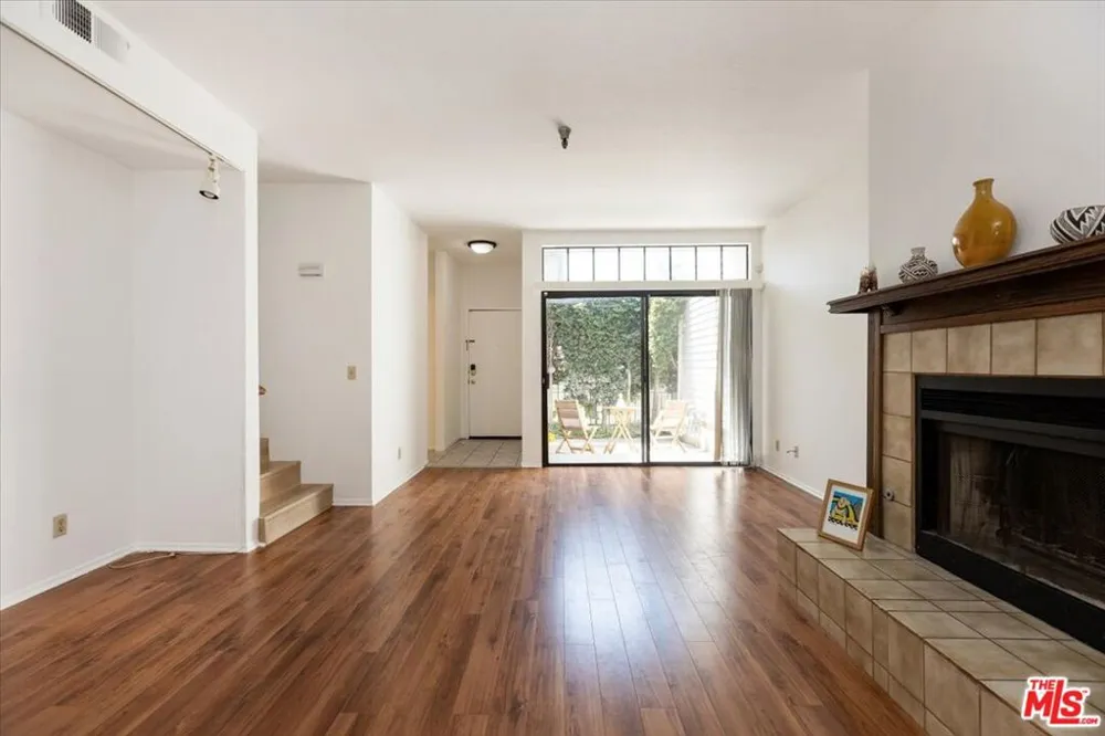 844 Magnolia Avenue #14 Pasadena, CA 91106