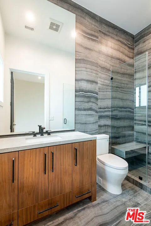 14752 Hartsook Street Sherman Oaks, CA 91403