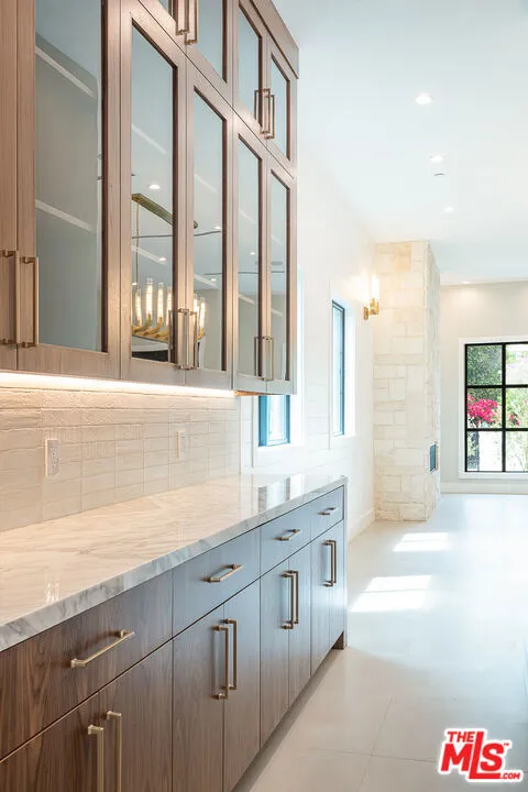 14752 Hartsook Street Sherman Oaks, CA 91403