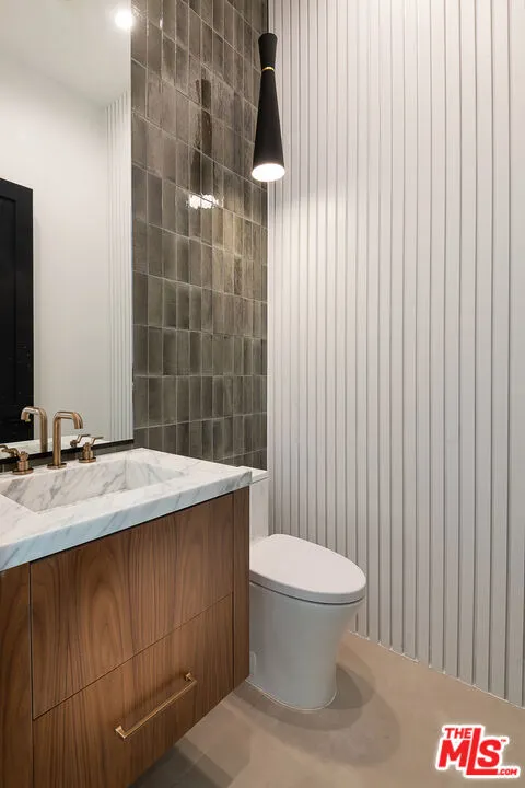 14752 Hartsook Street Sherman Oaks, CA 91403