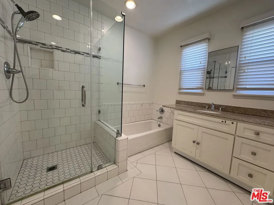 823 23rd Street Santa Monica, CA 90403