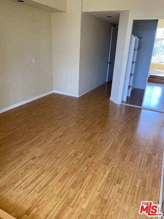 10432 Eastborne Avenue #304 Los Angeles, CA 90024